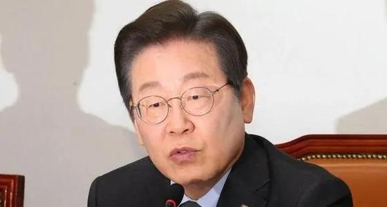 新澳门今晚开奖结果号码查询表和李在明正式宣誓就职与李在明是什么党