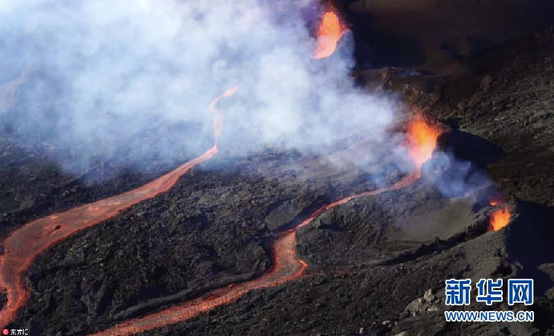 2025澳门开奖结果记录查询和火山喷发时游客急逃与火山喷发急救